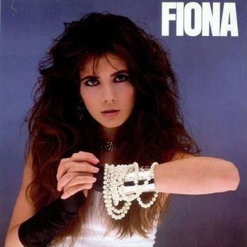 Fiona - Fiona i gruppen CD / Toppselgere hos Bengans Skivbutik AB (1015881)