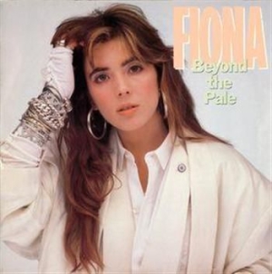 Fiona - Beyond The Pale i gruppen CD hos Bengans Skivbutik AB (1015882)