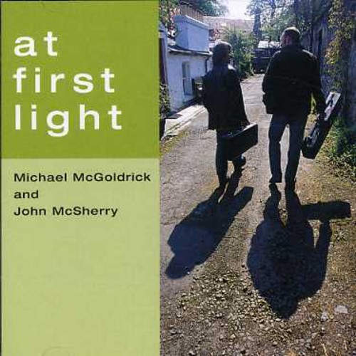 Mcgoldrick Michael And John Mcsherr - At First Light i gruppen CD / Worldmusic/ FolkeMusikkk hos Bengans Skivbutik AB (1554475)