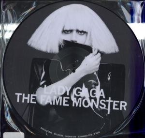 Lady Gaga - Fame Monster (Picture Disc) i gruppen Minishops / Lady Gaga hos Bengans Skivbutik AB (1562616)