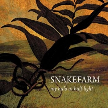 Snakefarm - My Halo At Half-Light i gruppen CD / Worldmusic/ FolkeMusikkk hos Bengans Skivbutik AB (1795409)