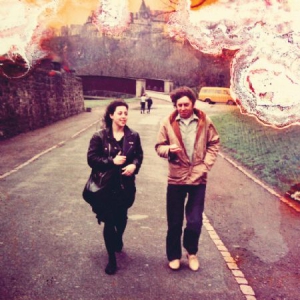 Auerbach Loren & Bert Jansch - Colours Are Fading Fast i gruppen CD hos Bengans Skivbutik AB (2040072)