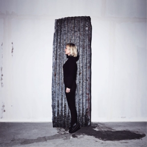 Annika Thörnquist - Waltz For The Indecisive i gruppen CD hos Bengans Skivbutik AB (2264425)