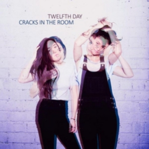 Twelfth Day - Cracks In The Room i gruppen CD hos Bengans Skivbutik AB (2408327)