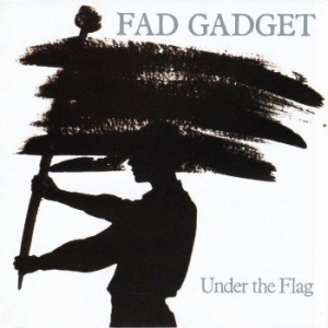Gadget Fad - Under The Flag i gruppen CD hos Bengans Skivbutik AB (2539076)