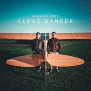 Chasing Kurt - Cloud Dancer i gruppen CD hos Bengans Skivbutik AB (2543984)
