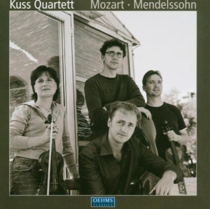 Mozart /Mendelssohn - String Quartets i gruppen CD / Klassisk hos Bengans Skivbutik AB (3187317)