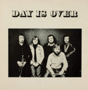 Day Is Over - Day Is Over i gruppen CD hos Bengans Skivbutik AB (3304243)