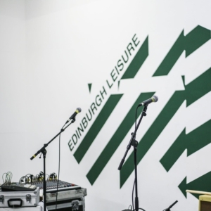 Edinburgh Leisure - Dien Gefahr Im Jazz i gruppen VINYL hos Bengans Skivbutik AB (3623547)