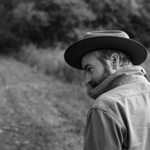 Simonett Dave - Red Tail i gruppen Annet /  hos Bengans Skivbutik AB (3765770)