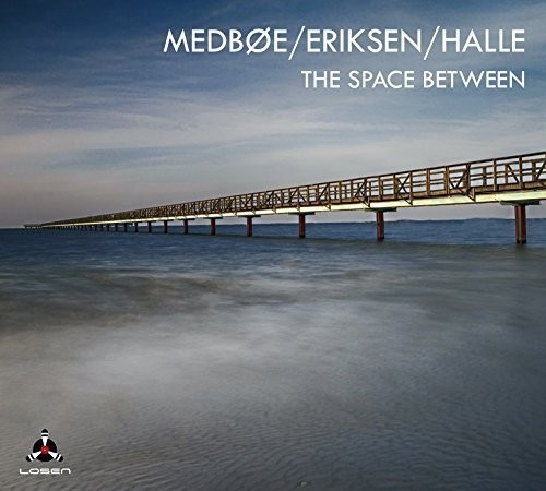Medböe/Eriksen/Halle - Space Between U i gruppen CD / Jazz/Blues hos Bengans Skivbutik AB (3798991)