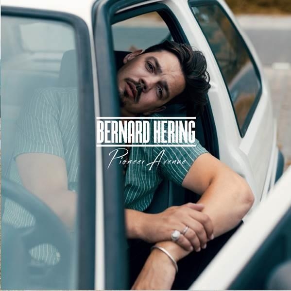 Hering Bernard - Pioneer Avenue i gruppen VINYL / Rock hos Bengans Skivbutik AB (3925062)