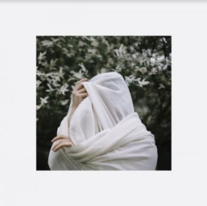 Mennenöh Zola - Longing For Belonging i gruppen CD hos Bengans Skivbutik AB (3941532)