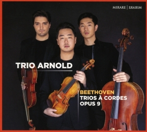 Trio Arnold - Beethoven Streichtrios Op.9 i gruppen CD hos Bengans Skivbutik AB (3995340)