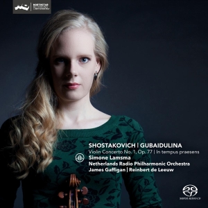Simone Lamsma - Violin Concerto No.1 Op.77/In Tempus Praesens i gruppen CD hos Bengans Skivbutik AB (4048068)