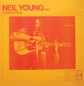 Neil Young - Carnegie Hall 1970 i gruppen CD / Pop-Rock hos Bengans Skivbutik AB (4052239)