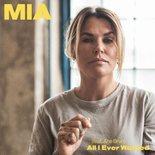 Mia - Maria i gruppen CD / Pop hos Bengans Skivbutik AB (4073885)