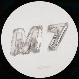 Maurizio - M7 i gruppen Labels /  hos Bengans Skivbutik AB (4077929)