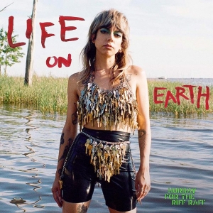 Hurray For The Riff Raff - Life On Earth i gruppen CD / Pop-Rock hos Bengans Skivbutik AB (4117855)