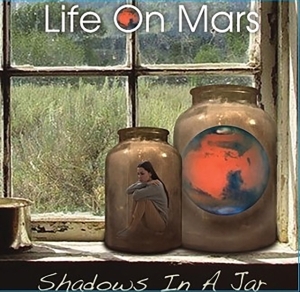 Life On Mars - Shadows In A Jar i gruppen CD hos Bengans Skivbutik AB (4186003)