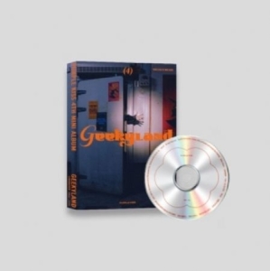 PURPLE KISS - (Geekyland) Main Ver. i gruppen Korr_grupp /  hos Bengans Skivbutik AB (4279422)