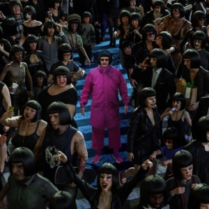 Oliver Tree - Alone In A Crowd i gruppen CD / Pop-Rock hos Bengans Skivbutik AB (4313540)