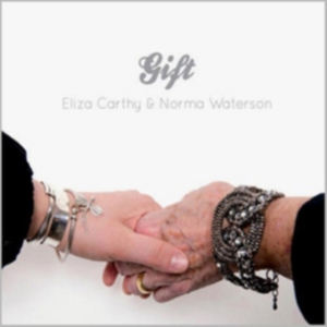 Carthy Eliza & Norma Waterson - Gift i gruppen CD / Worldmusic/ FolkeMusikkk hos Bengans Skivbutik AB (549463)