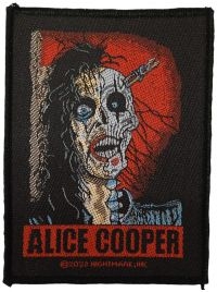 Alice Cooper - Patch Trashed (9,8 X 7,3) Cm) i gruppen MERCHANDISE / Tøypatch / Heavy Metal hos Bengans Skivbutik AB (5517863)