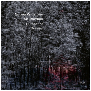 Norma Winstone & Kit Downes - Outpost Of Dreams i gruppen VI TIPSER / Fredagsutgivelser / Fredag den 5:e Juli 2024 hos Bengans Skivbutik AB (5550507)