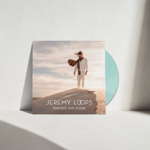 Jeremy Loops - Feathers And Stone i gruppen VI TIPSER / Fredagsutgivelser / 2025-01-31 hos Bengans Skivbutik AB (5569922)