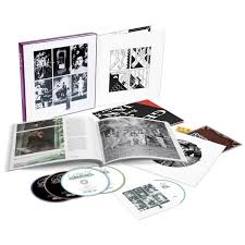 Genesis - The Lamb Lies Down On Broadway (4CD+Blu Ray Audio Boxset) i gruppen VI TIPSER / Fredagsutgivelser / 2025-09-26 hos Bengans Skivbutik AB (5573825)