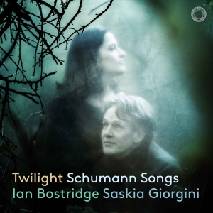 Ian Bostridge Saskia Giorgini - Twilight - Schumann Songs i gruppen VI TIPSER / Fredagsutgivelser / 2025-02-28 hos Bengans Skivbutik AB (5576842)