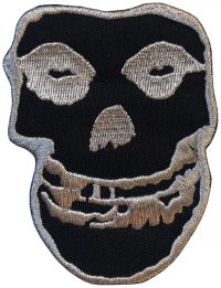 Misfits - Patch Inverted Silver Skull (8,7 X i gruppen MERCHANDISE / Tøypatch / Pop-Rock hos Bengans Skivbutik AB (5577580)