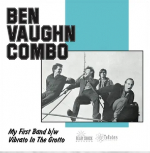 Vaughn Ben Combo - My First Band / Vibrato In The Grotto (40Th Anniv/Coke Bottle Green 7Inch)  (Rsd2025) i gruppen VI TIPSER / Record Store Day / RSD 2025 hos Bengans Skivbutik AB (5582675)