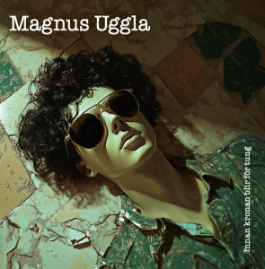 Magnus Uggla - Innan Kronan Blir För Tung (CD inkl. signert bilde) i gruppen CD / Pop-Rock hos Bengans Skivbutik AB (5587659)
