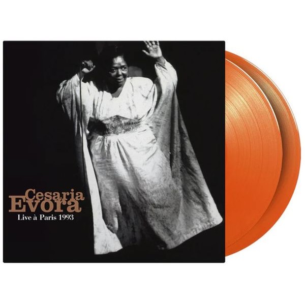 Cesaria Evora - Live À Paris 1993 i gruppen VINYL / World Music hos Bengans Skivbutik AB (5589460)