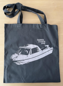 Daniel Ögren - Daniel Ögren Pine Dark Green Tote Bag i gruppen MERCHANDISE / Merch / Pop-Rock hos Bengans Skivbutik AB (5590605)
