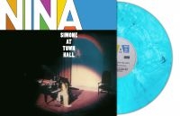 Simone Nina - At Town Hall (Sky Blue Marbled Viny i gruppen VI TIPSER / Fredagsutgivelser / 2025-05-02 hos Bengans Skivbutik AB (5592448)