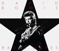 Bowie David - Radio Waves (3 Cd) i gruppen CD / Kommende / Pop-Rock hos Bengans Skivbutik AB (5592462)