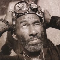 Lee 'Scratch' Perry - On The Wire - 25Th Anniversary Expa i gruppen CD / Kommende / Reggae hos Bengans Skivbutik AB (5592899)
