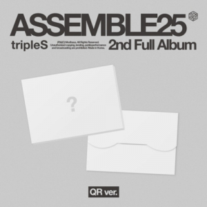 tripleS - Assemble25 (QR Ver.) i gruppen MERCHANDISE / Merch+Code / Kommende / K-Pop hos Bengans Skivbutik AB (5593522)
