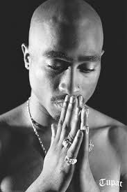 Tupac - Pray Maxi Poster i gruppen MERCHANDISE / Merch / Hip Hop-Rap hos Bengans Skivbutik AB (5630252)