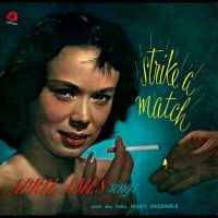April Ames - Sings Strike A Match i gruppen VINYL / Kommende / Jazz hos Bengans Skivbutik AB (5631983)