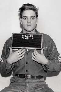 Elvis - Enlistment Photo 91,5 X 61 Cm i gruppen Merchandise hos Bengans Skivbutik AB (5634321)