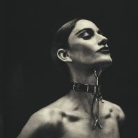 Niia - V (Opaque White Vinyl) i gruppen VINYL / Kommende / Jazz hos Bengans Skivbutik AB (5636933)
