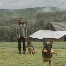 Noah Kahan - Split Seams/Vikt Hörn Stick Season (Exclusive Chestnut Brown Vinyl) i gruppen -Start Split hos Bengans Skivbutik AB (5637415)