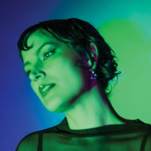 Weaver Maura - Strange Devotion i gruppen VI TIPSER / Hjem - Vinyl Nyheter & Kommende hos Bengans Skivbutik AB (5642328)