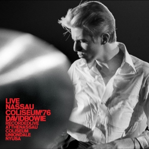 David Bowie - Live Nassau Coliseum '76 i gruppen VI TIPSER / Hjem - CD Nyheter & Kommende hos Bengans Skivbutik AB (5642476)
