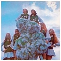Sleigh Bells - Treats (Blue And White Vinyl) i gruppen VI TIPSER / Record Store Day / RSD BF 2025 hos Bengans Skivbutik AB (5645087)