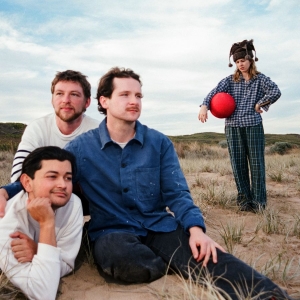 The Belair Lip Bombs - Again i gruppen VINYL / Kommende / Pop-Rock hos Bengans Skivbutik AB (5646864)